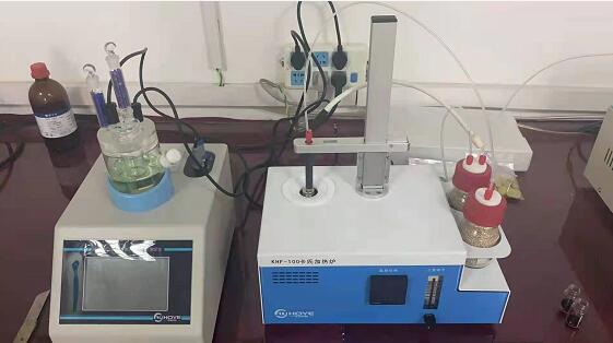 山東海麗管道訂購(gòu)我公司V310S-KHF卡氏加熱爐水分測(cè)定儀檢測(cè)PE粒子中的水分